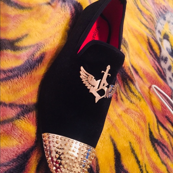 Fancy shoes - Picture 2 of 2